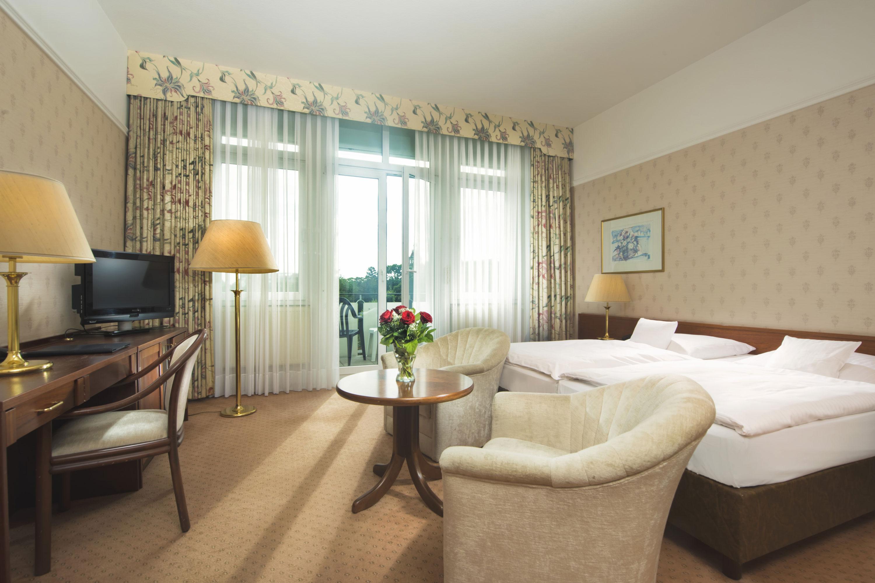 Maritim Hotel Бад-Вильдунген Экстерьер фото